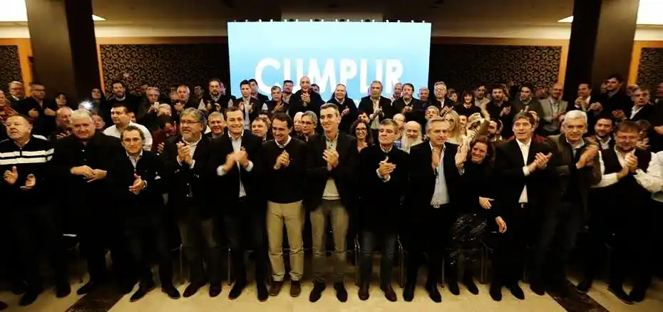 Randazzo presentó su espacio “Cumplir” para competir en las paso