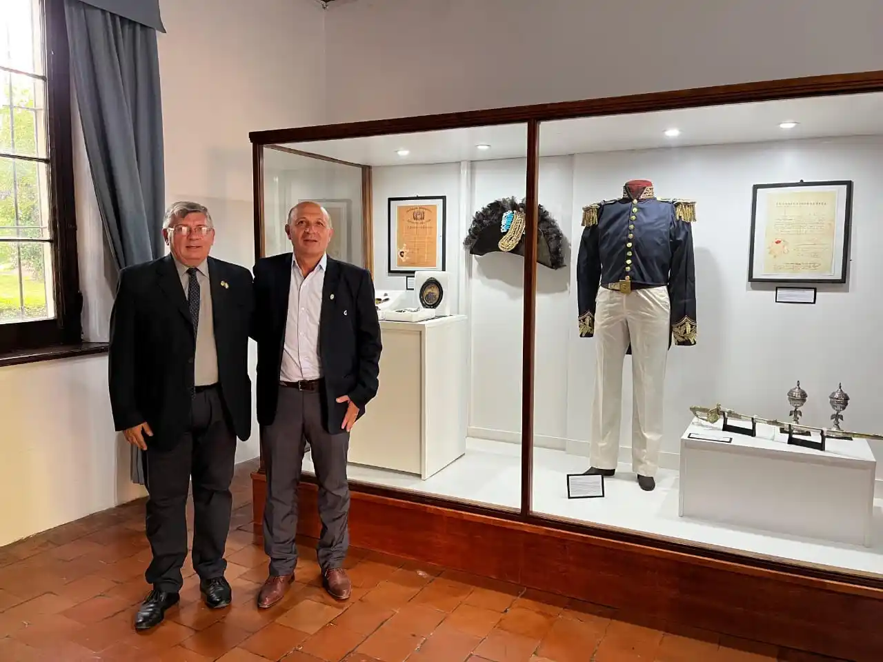 Inauguraron puesta en valor de la sala en memoria a Miguel Galarza: identidad, historia y legado