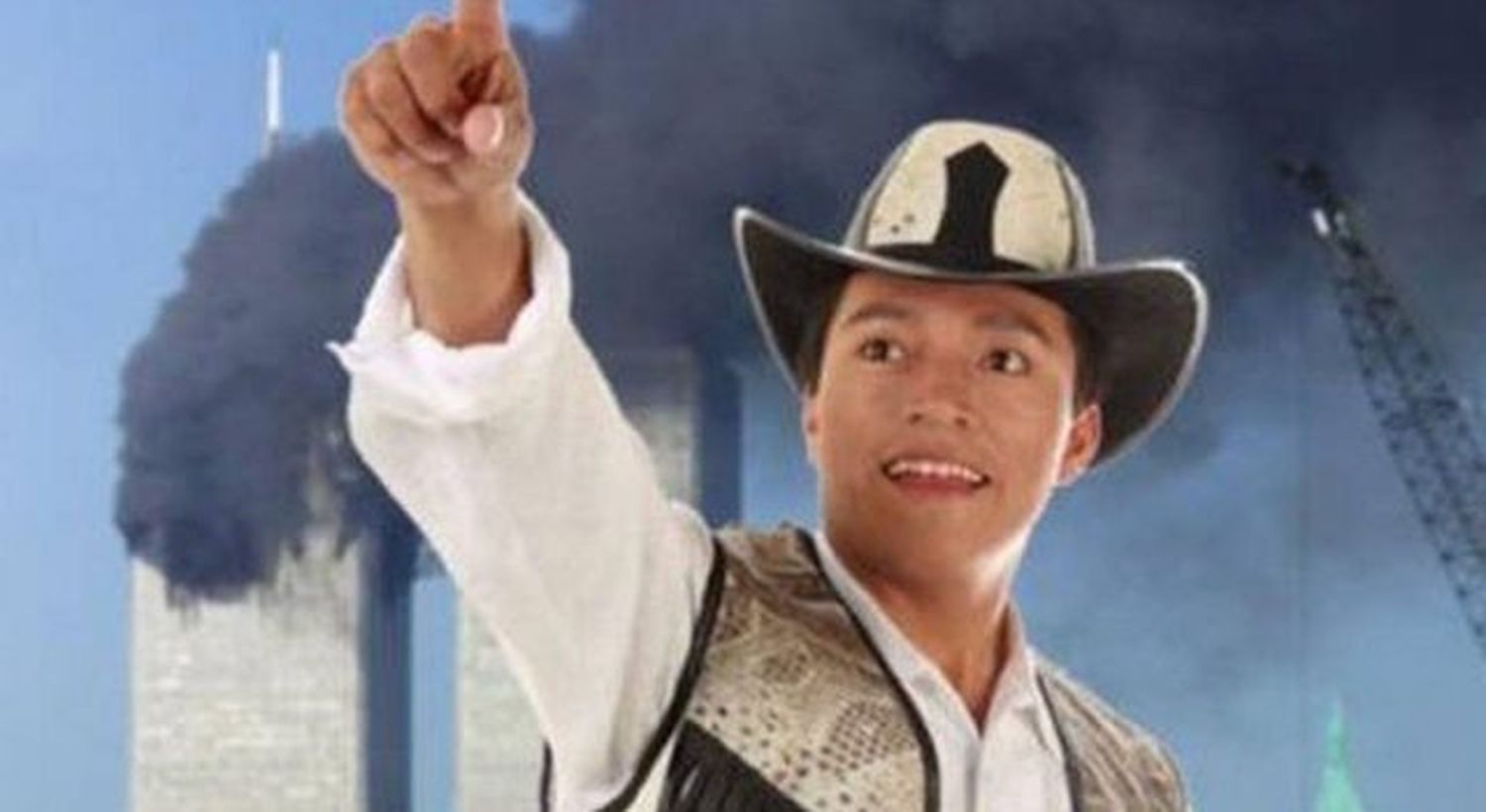 El Delfín hasta el fin, famoso por cantar Torres Gemelas, fue elegido alcalde en Ecuador
