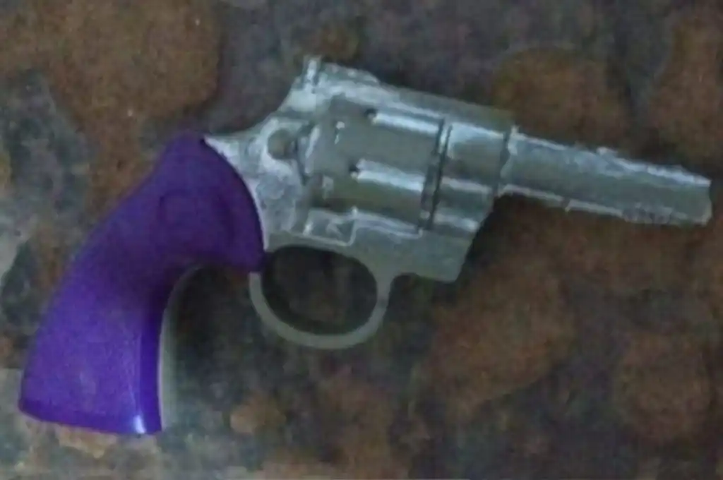 Quiso robar con un arma de juguete en pleno Candioti Norte