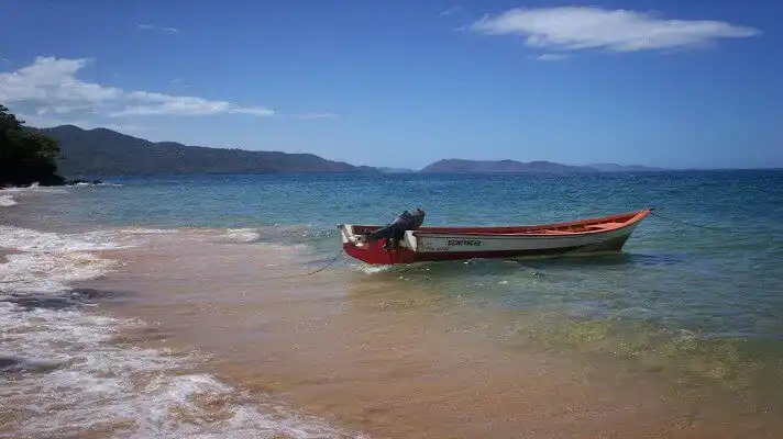 ¡SALIÓ DE TRINIDAD Y TOBAGO A GÜIRIA! Logran identificar a seis ocupantes del bote desaparecido