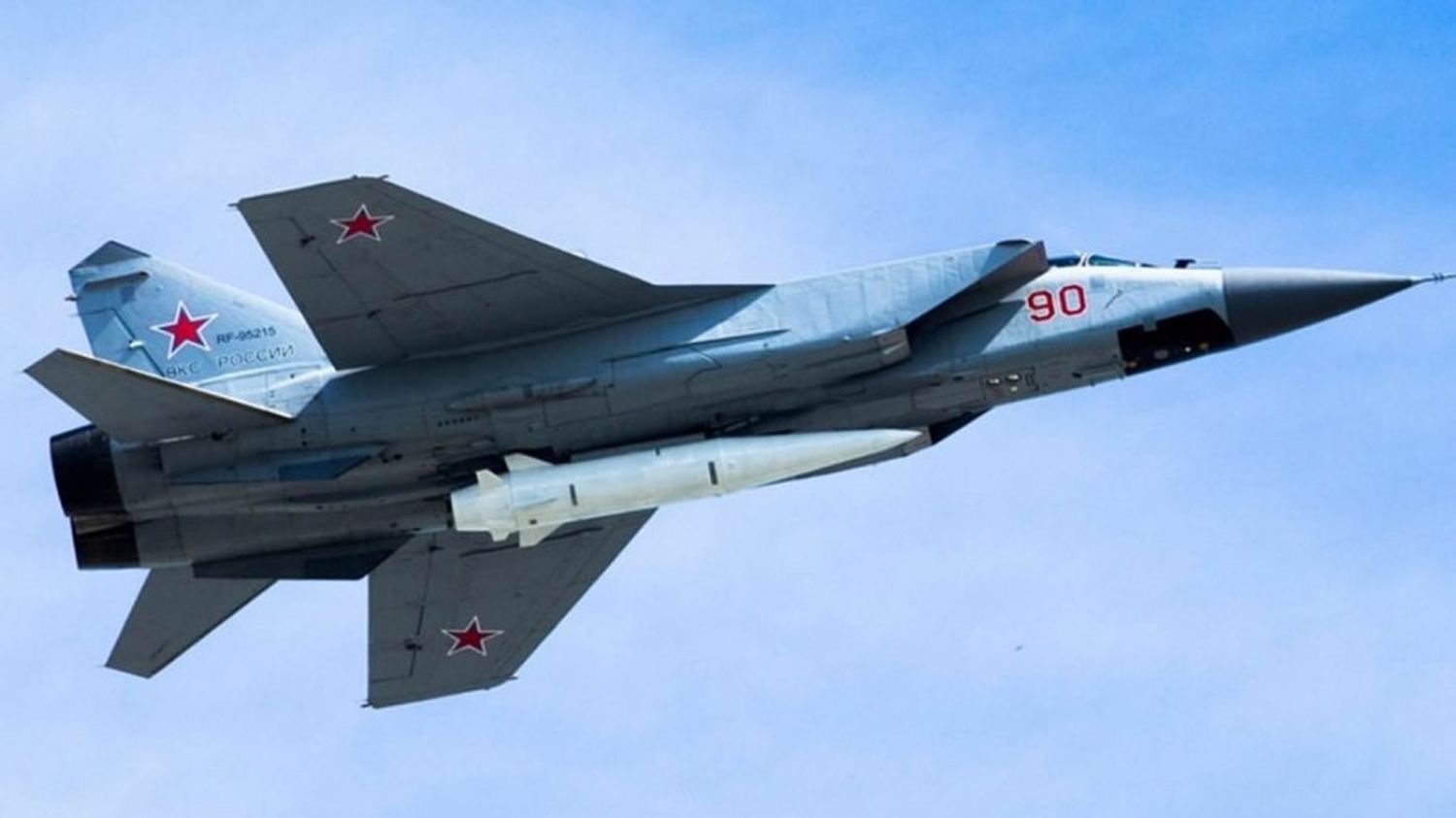 Rusia utilizó un misil hipersónico y Ucrania denunció ataque a un refugio con 400 personas