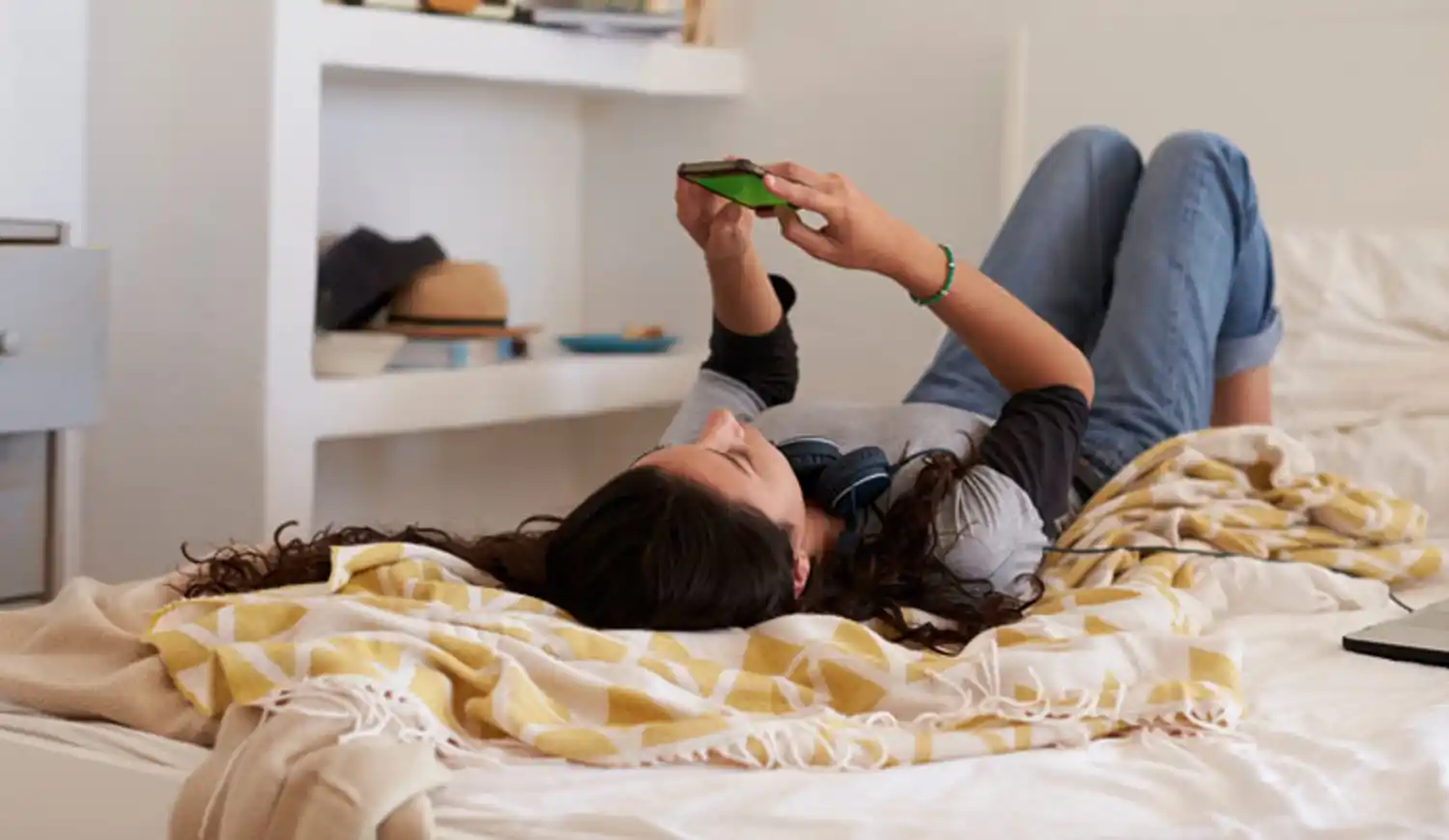 ¿Por qué a los jóvenes les pega más la cuarentena?