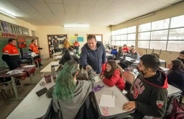 Charlas sobre los riesgos del monóxido de carbono en escuelas
