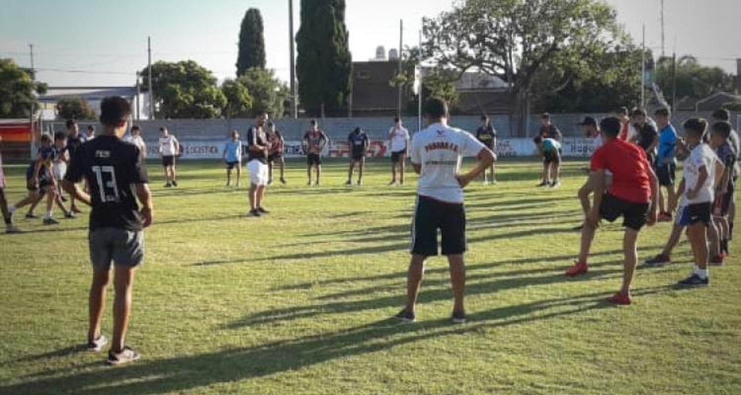 #PorLosClubes Con bajas importantes y la continuidad de Martín Morello, Paraná buscará volver a ser protagonista