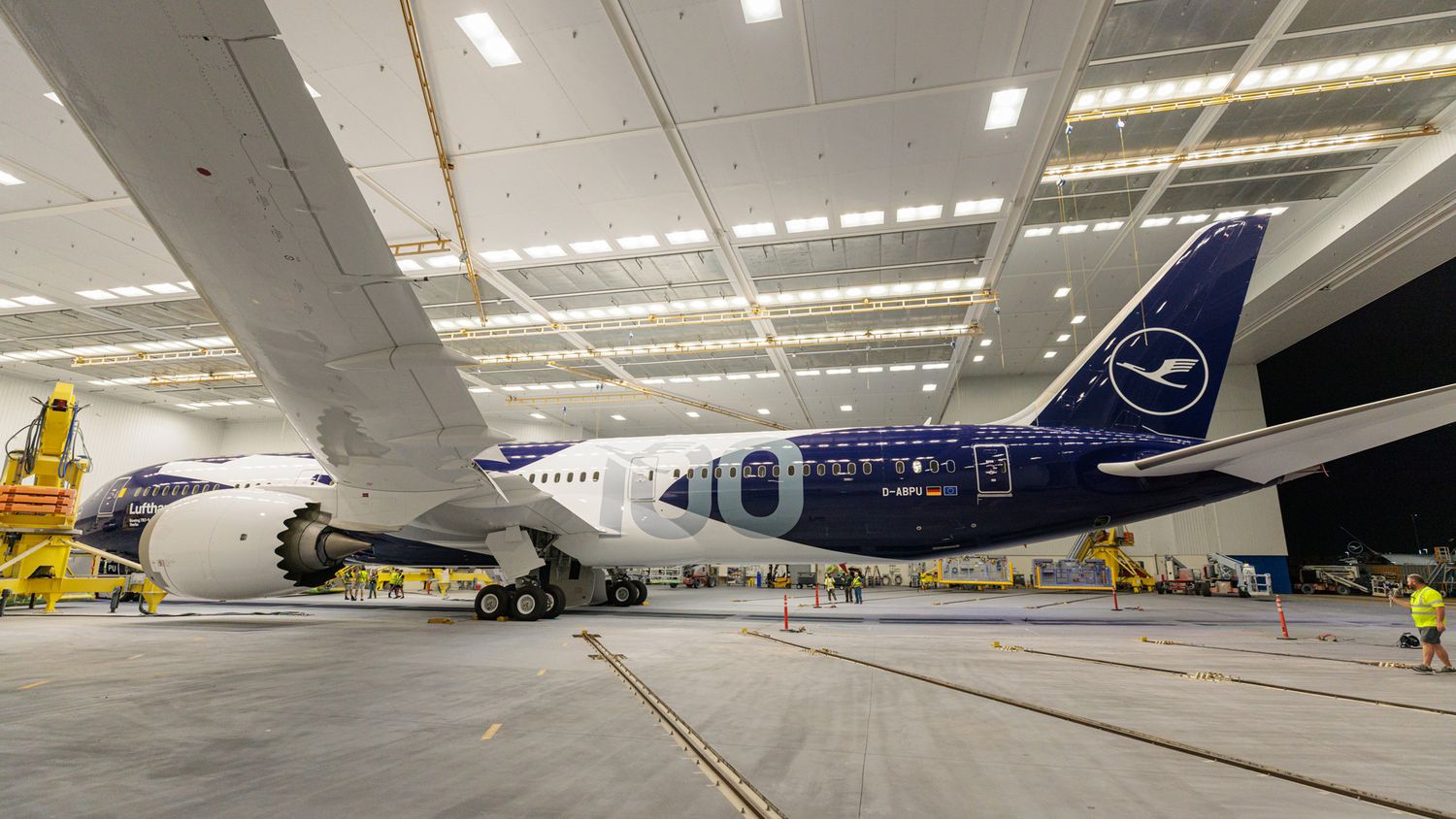 Lufthansa le pone mucho estilo a su livery del centenario