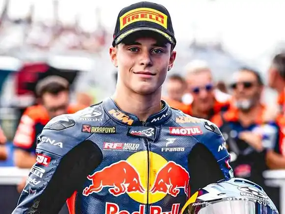 Moto3: Valentín Perrone rozó el podio y terminó sexto en San Marino