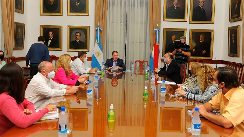 Expectativas por la convocatoria del gobierno a Agmer: se reunirán a las 13.30
