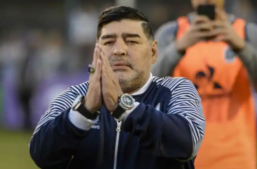 Causa Maradona: «Un custodio ponía pastillas en la cerveza para que no joda de noche»