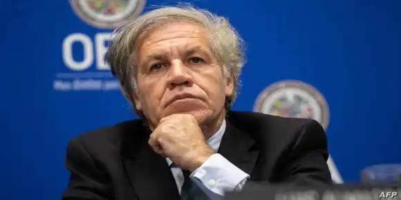 Luis Almagro pide redoblar lucha contra corrupción y lavado de activos
