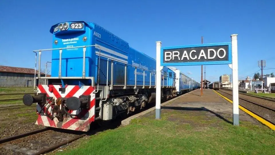 El Intendente Vicente Gatica anunció la vuelta del tren de pasajeros a la estación de Bragado