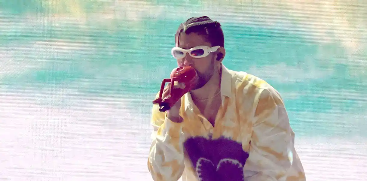 Detienen a 12 personas en Chile por intentar entrar a la fuerza a concierto de Bad Bunny