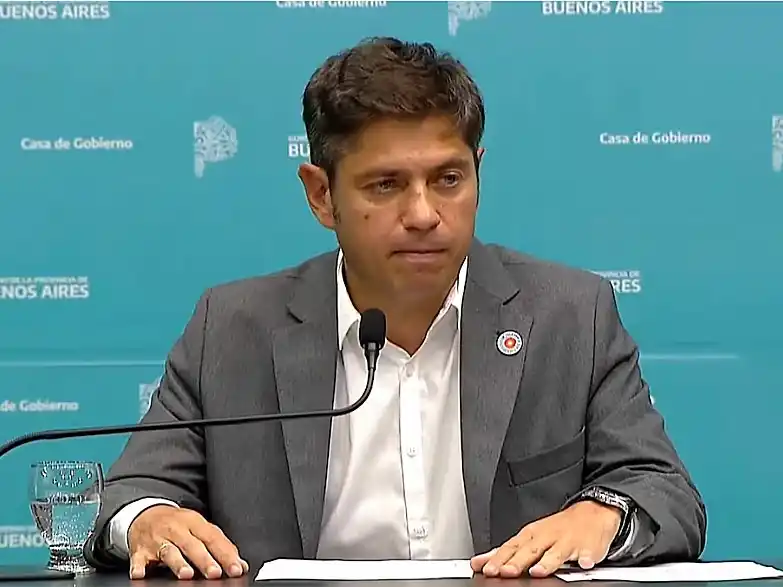 Kicillof acusó a Milei de “cobarde” y adelantó una denuncia penal