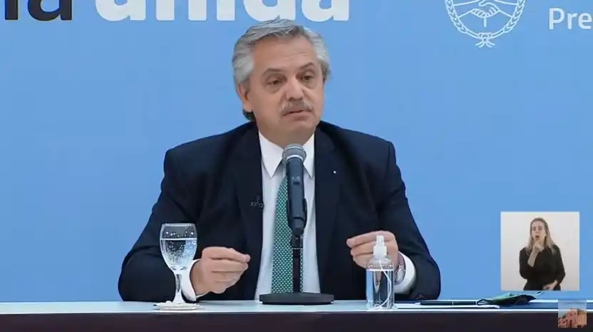 Fernández volvió a pedir disculpas y cruzó a la oposición: “No me van a hacer caer por un error”