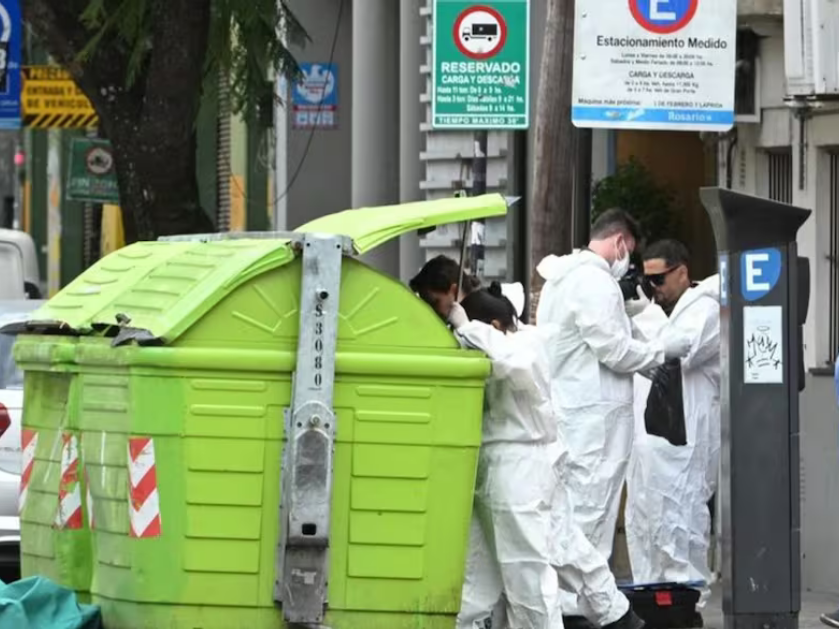 Confirmaron que los restos humanos encontrados en contenedores de basura en el centro pertenecen a un hombre.