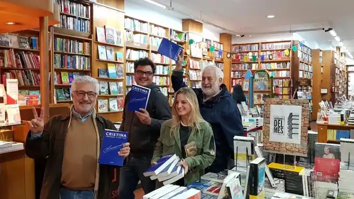 Reimprimen el libro de Cristina Kirchner a 24 horas de su publicación