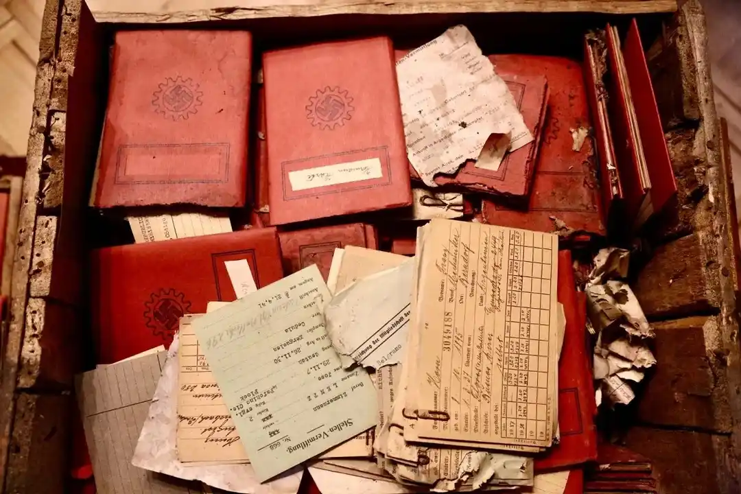 hallaron material nazi en archivos de la Corte Suprema