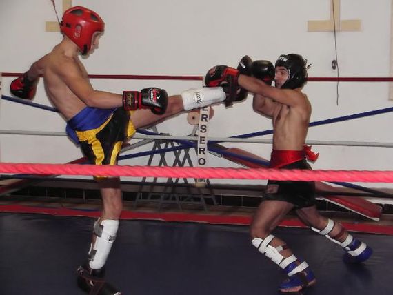 Tandilenses representarán al seleccionado argentino de kickboxing en Uruguay