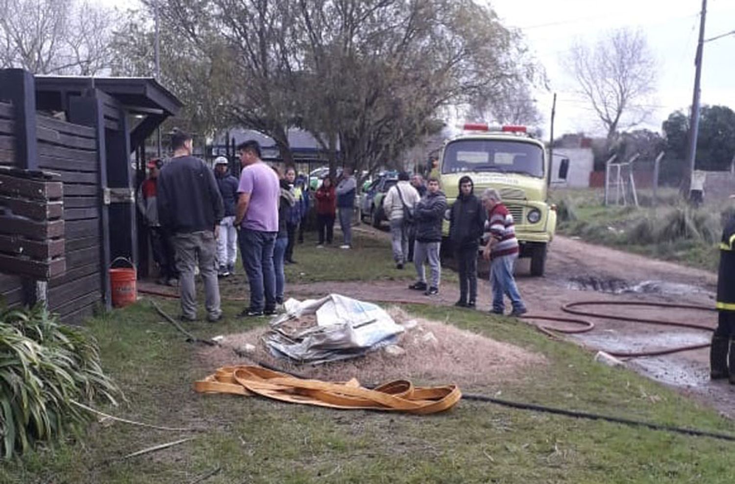 Una familia perdió casi todo en el incendio de su vivienda