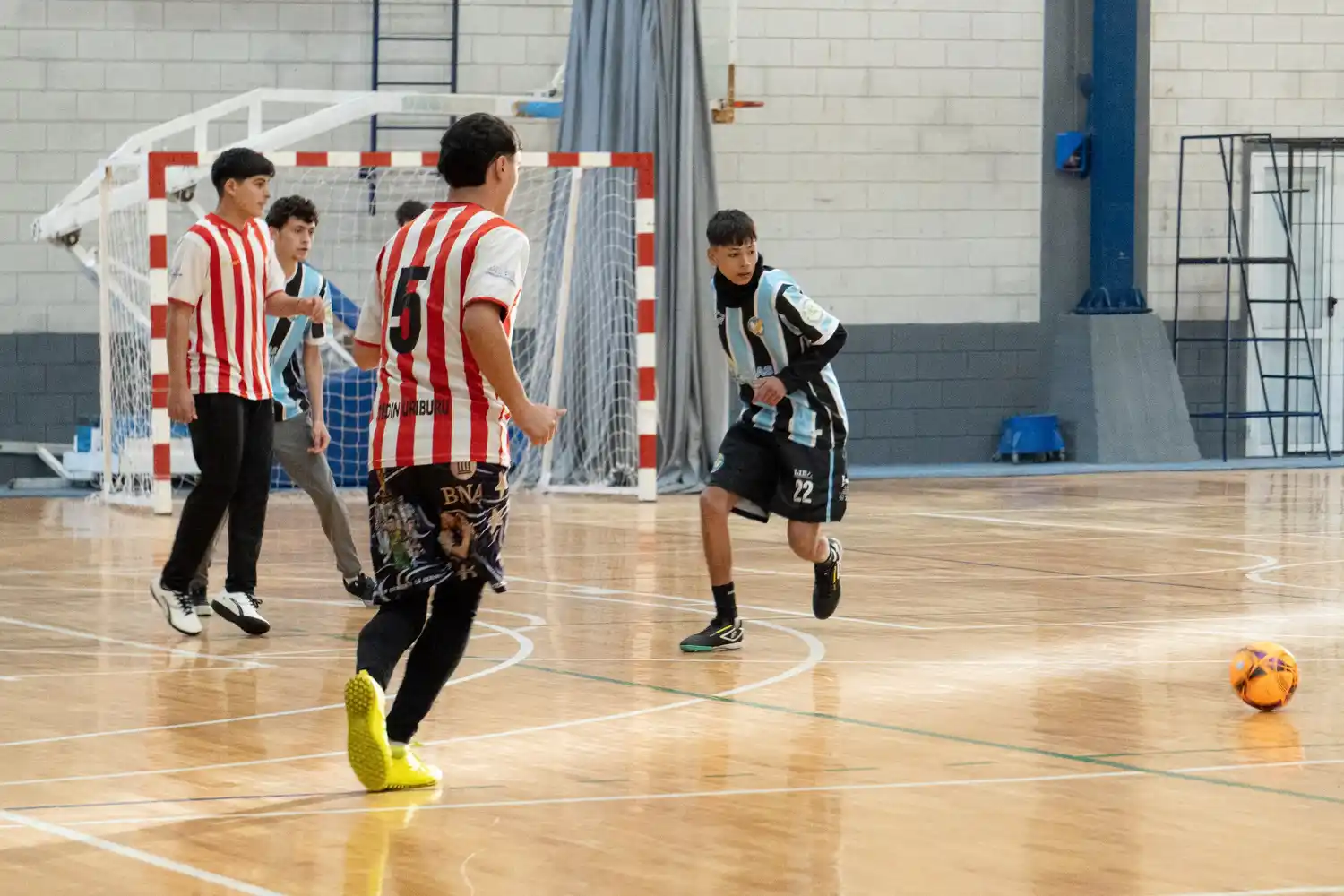 Hubo actividad en instalaciones del Polideportivo Municipal "Gabriel Atilio Solís"