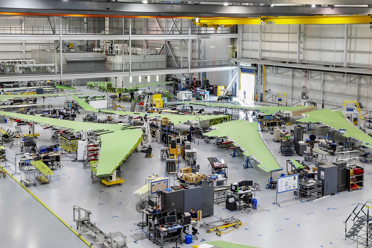 Gulfstream construye el ala número 1.000 de su planta de producción de Savannah