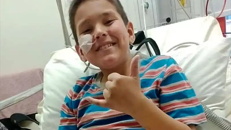 Juan Bautista tiene 9 años y espera por un transplante de corazón: el pedido de su familia