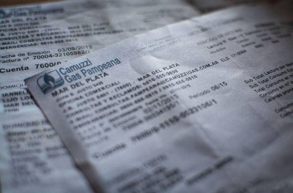El Gobierno nacional oficializó aumentos del 4% en gas y electricidad