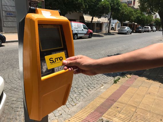 No se fiscalizará el estacionamiento medido por el Black Friday en horarios de comercio