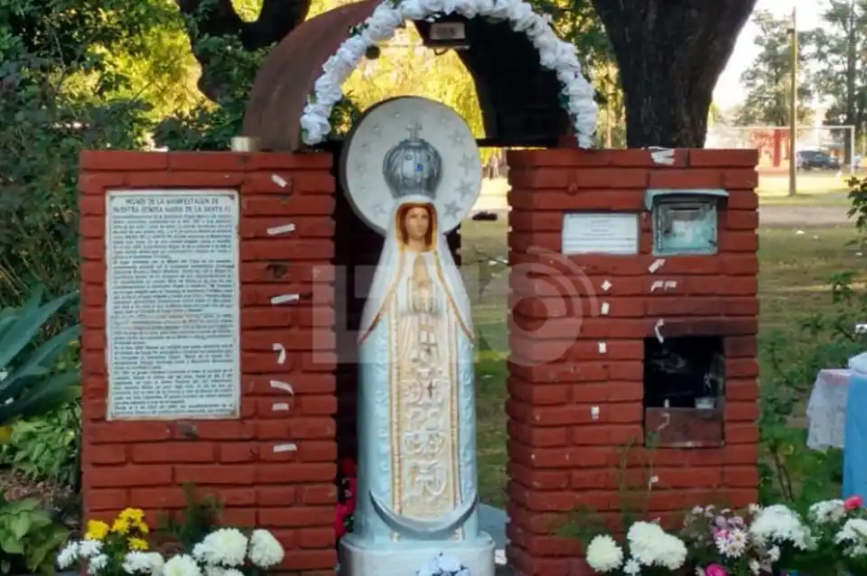 La Virgen decapitada volvió a su ermita