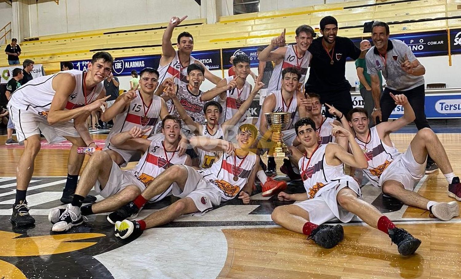 Los U17 de Olimpia BBC son campeones provinciales