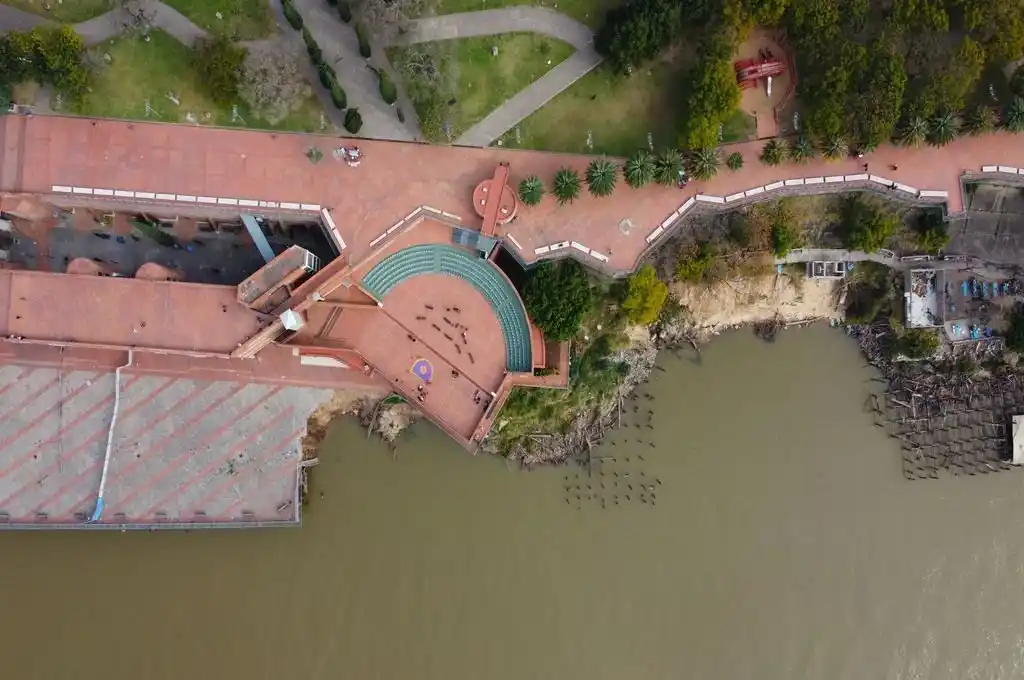 El proyecto forma parte del "Acuerdo Rosario", un conjunto de obras públicas financiadas por la provincia que buscan mejorar la infraestructura y los espacios públicos de la ciudad. Foto:Archivo Mirador.