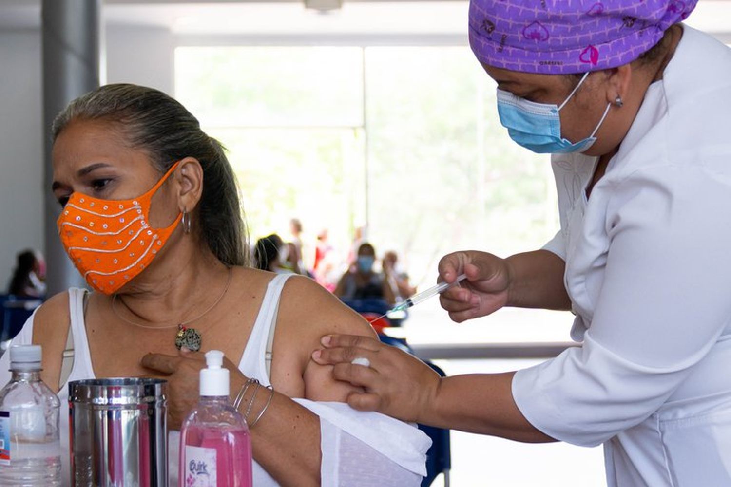 Estados Unidos donará 3.5 millones de vacunas de Moderna