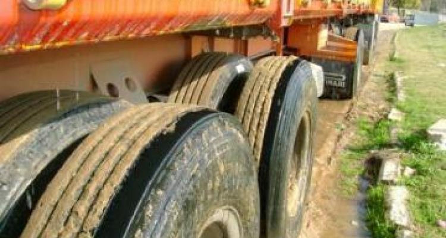 Los vecinos quieren cortar Rómulo Naón