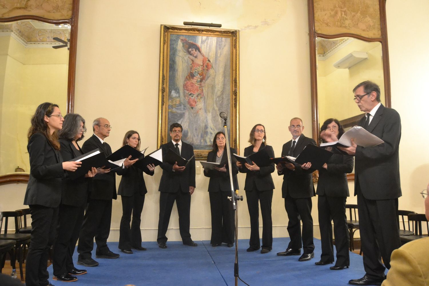 Se presentó el “Grupo Madrigalista” del Coro de Cámara Adrogué