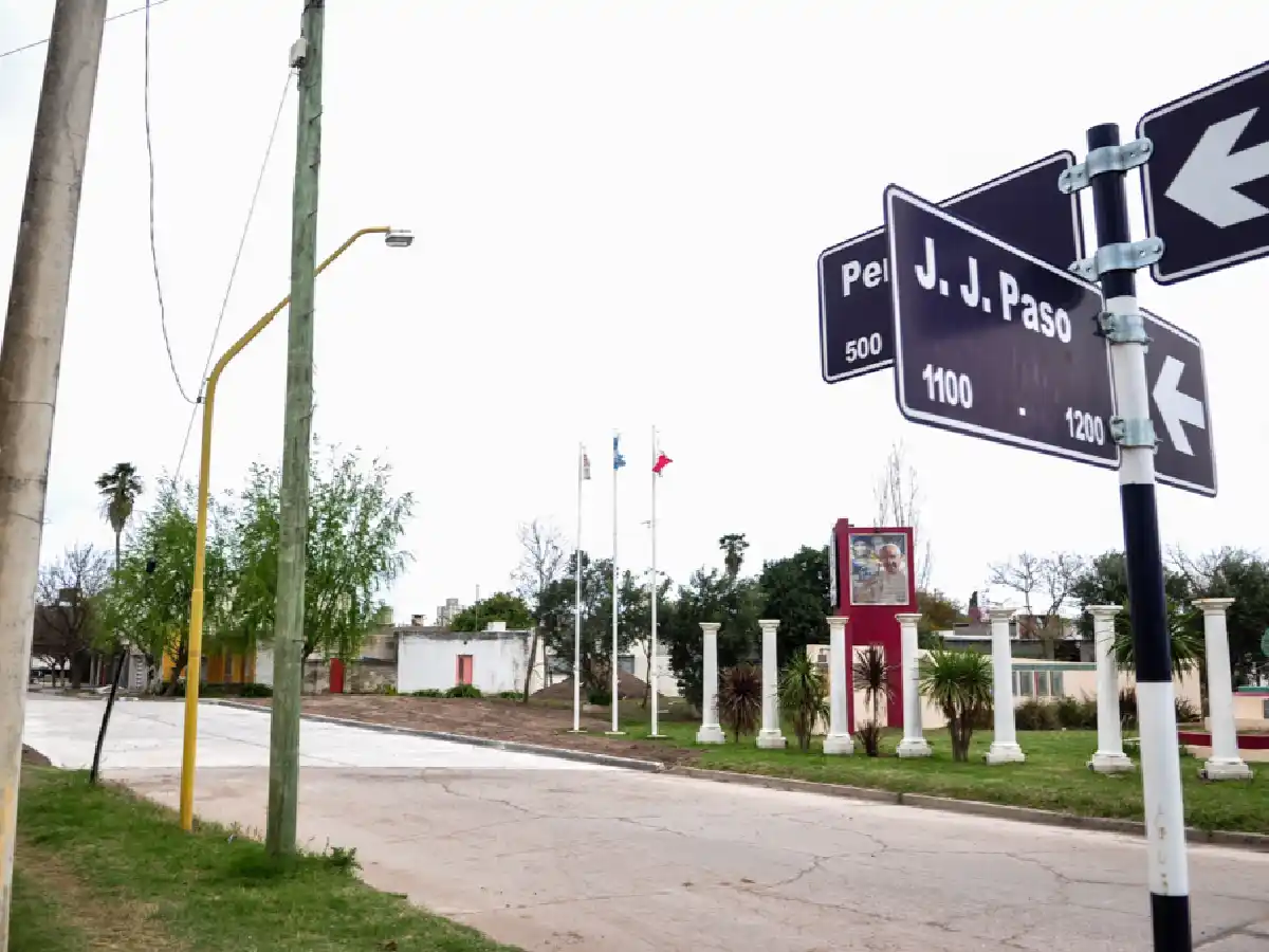 Otro cruce  de vías fue pavimentado