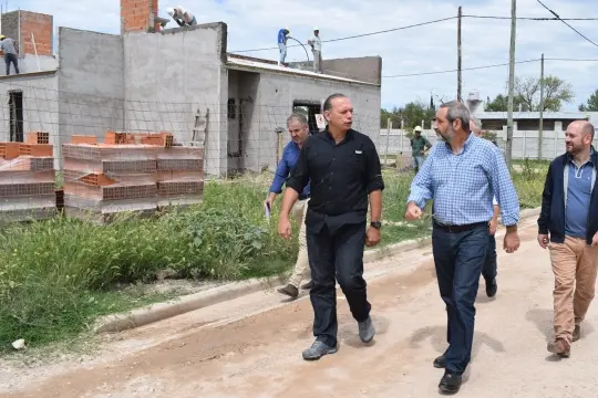 Berni confirmó en Laprida que la Provincia alojará presos en containers