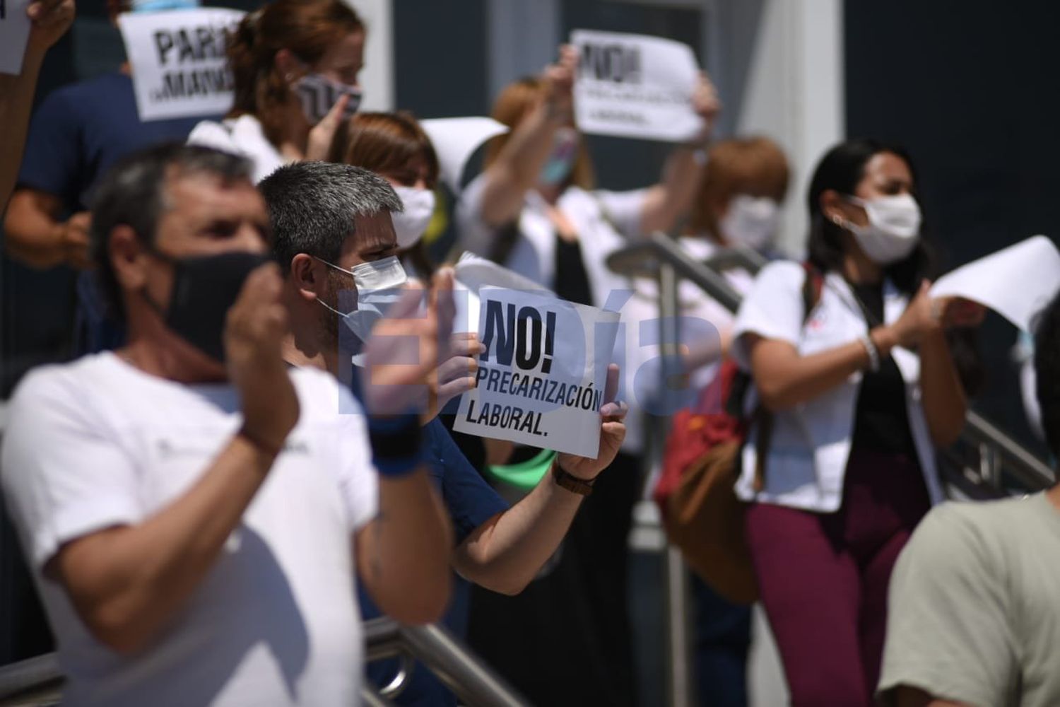 "Pará la mano": Las voces de los médicos y enfermeros del Hospital Centenario