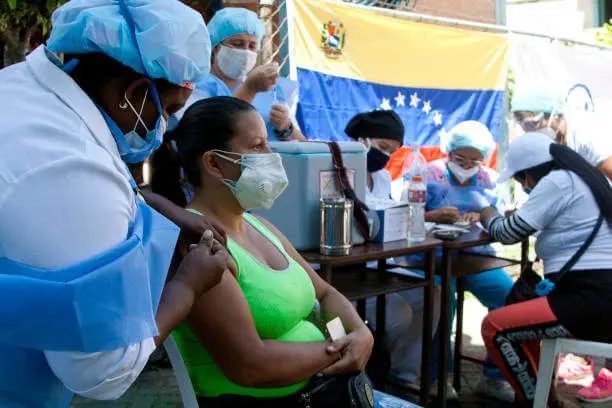 VENEZOLANOS EN COLOMBIA ¡Todos serán vacunados!