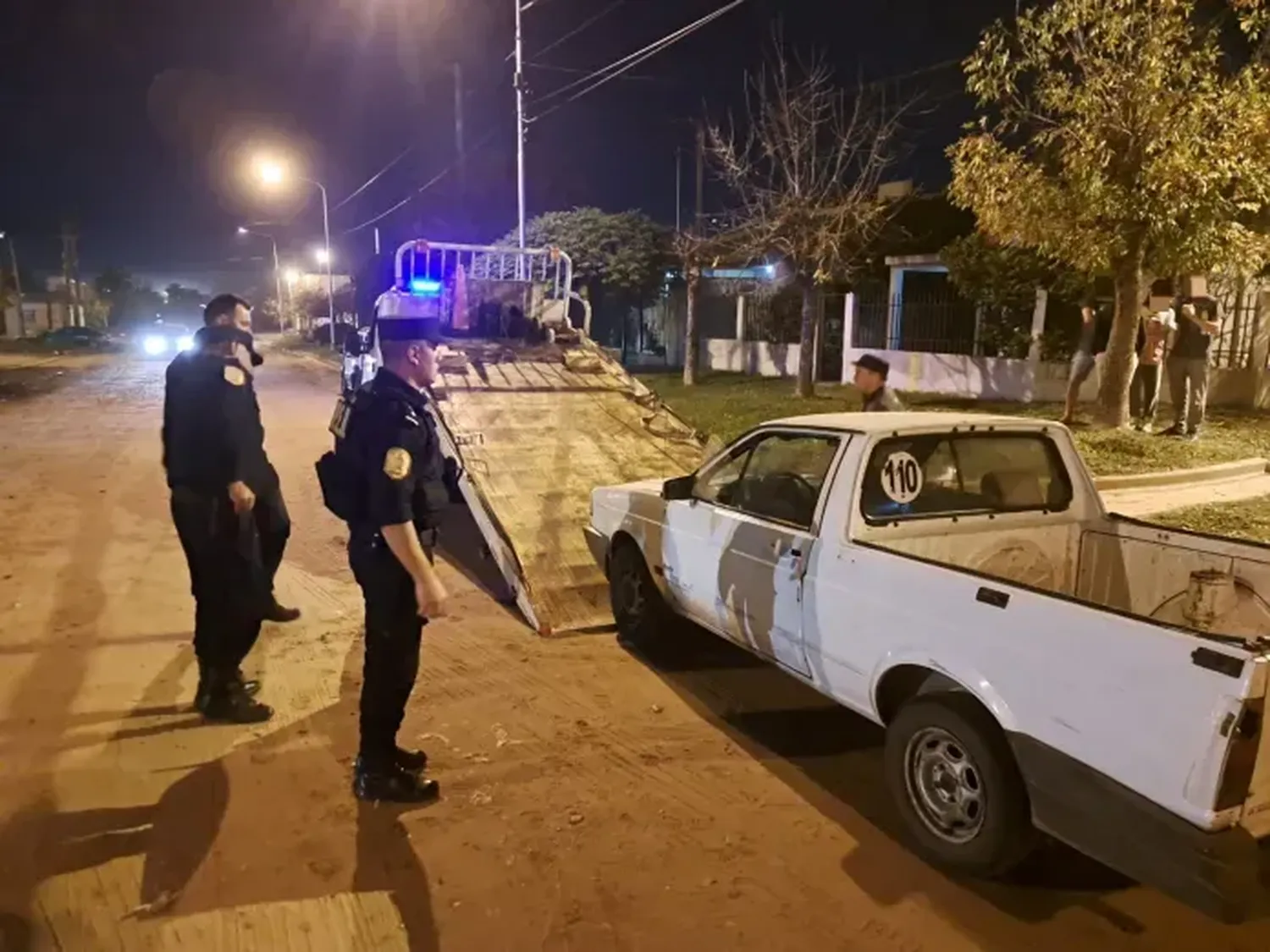 Delincuentes desvalijaron la casa de su vecino: fueron allanados y terminaron detenidos