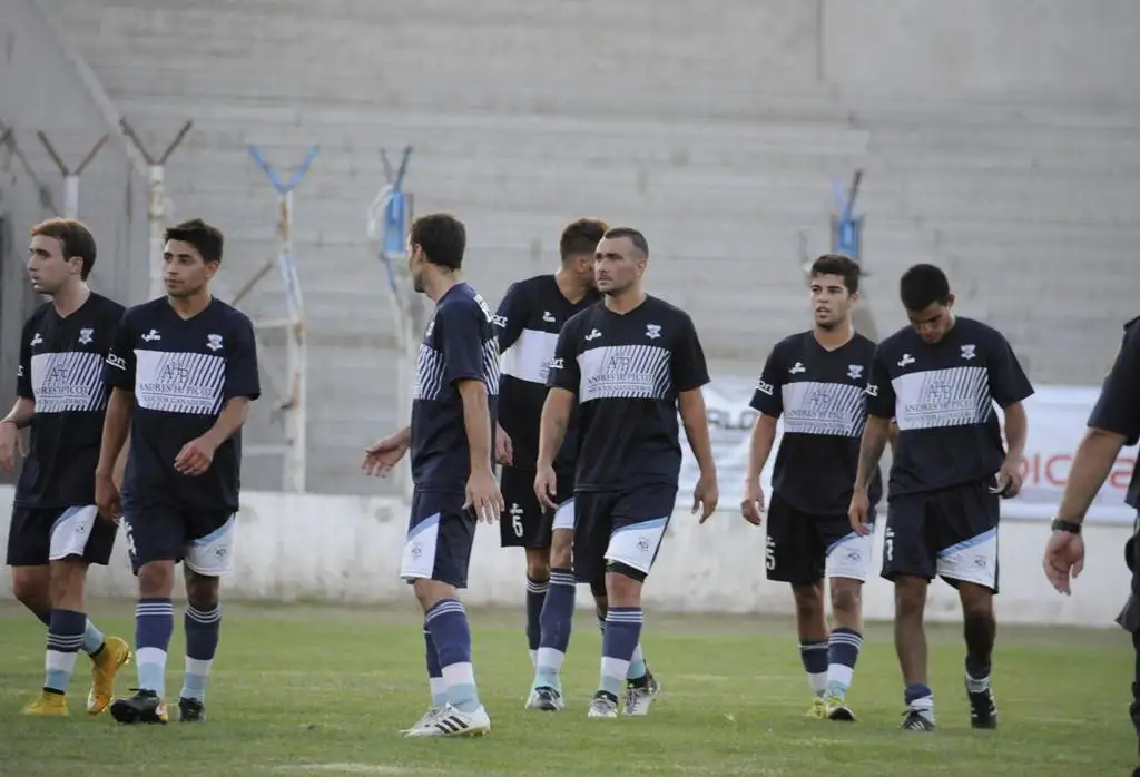 Gimnasia se presentará el domingo desde las 20