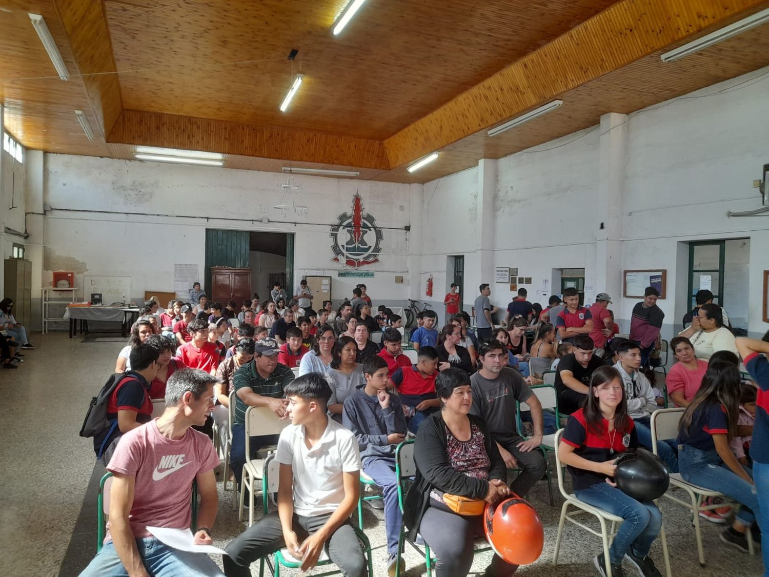 Se entregaron netbooks en la Esc. Técnica Nº 1