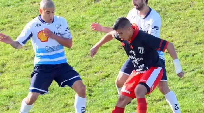 Independiente sigue a paso firme y se llevó el clásico de San Cayetano