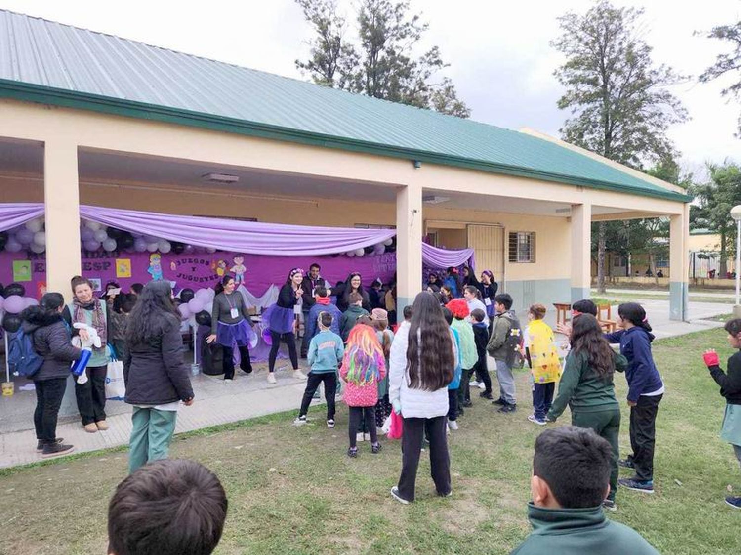 Se realizó entrega de diplomas a graduados
de la Facultad de Ciencias de la Salud