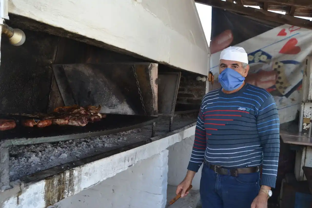 Parrilla "La Curva", en pie pese a la pandemia.