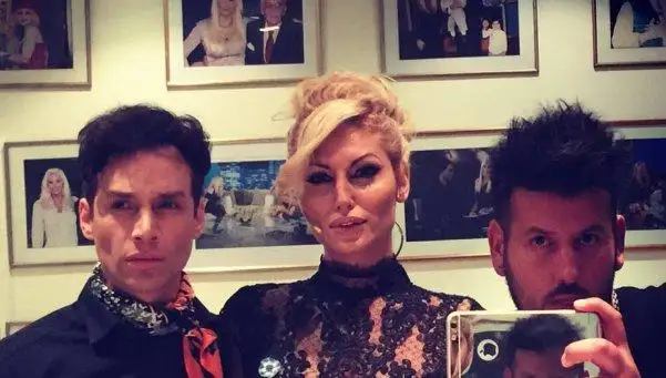 Vicky: “Más que adicción, lo dejé por su falta de respeto”