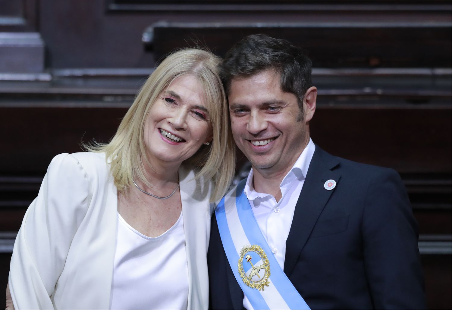 Kicillof asumió su segundo mandato como gobernador y nacionalizó el mensaje para responder a Milei