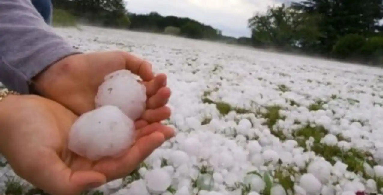 España: una bola de granizo mató a una bebé de un año