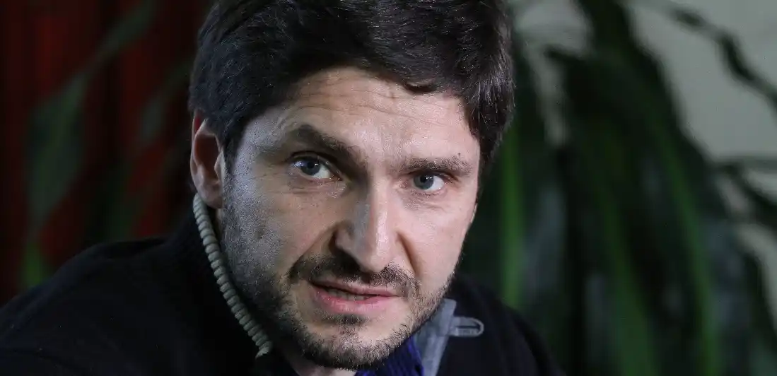 Pullaro denunció que “sectores oscuros” realizan “operaciones”