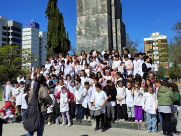Los alumnos le pusieron música a las calles de la ciudad