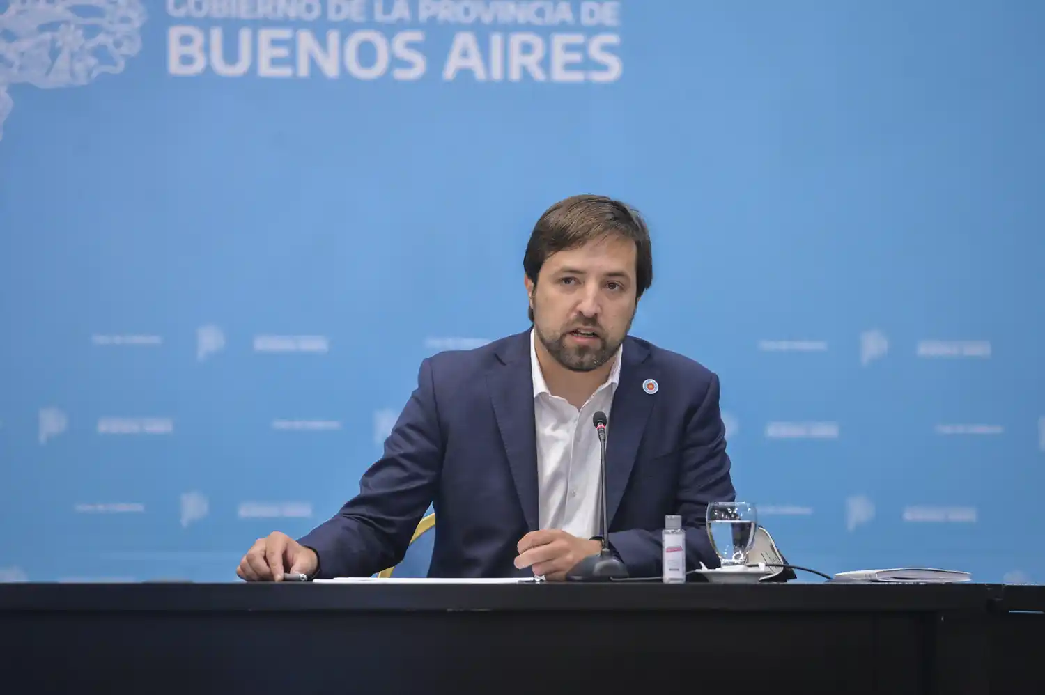 Entrevista a Kreplak: “No hemos logrado como sociedad mantener las medidas de cuidado como en 2020”